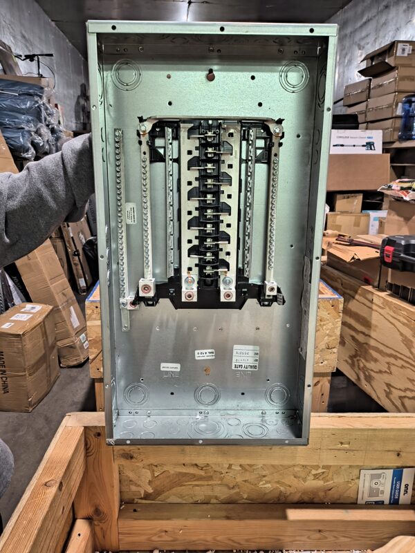 GE PowerMark Gold load center