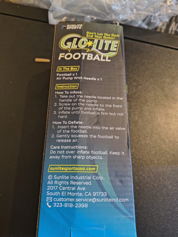121 GlowCity LED Light-Up Football – Official Size 6, Dual LED Lights, 30 Hours Playtime, Batteries Included, Ideal for Nighttime Games - Image 4