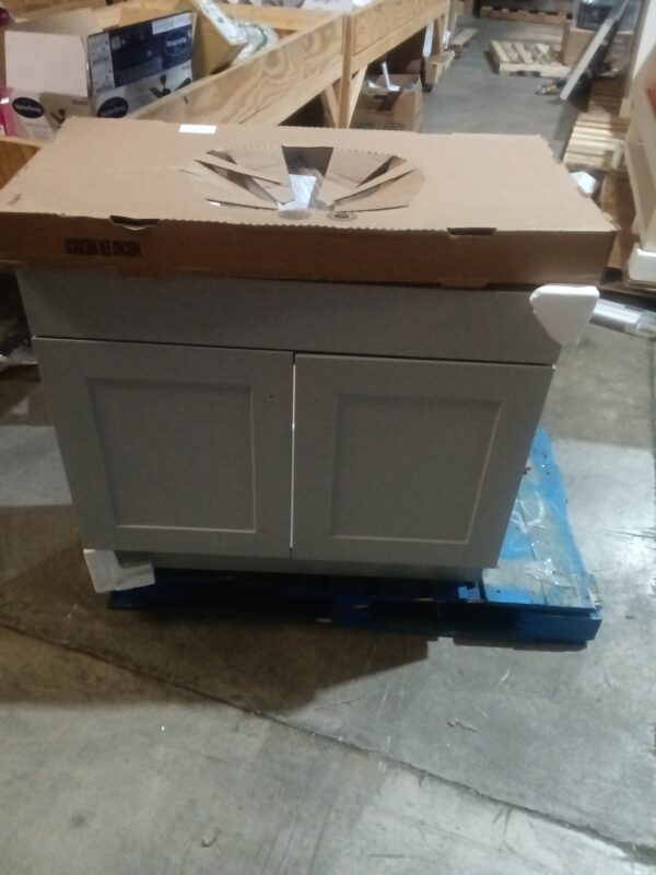 13 Project Source Dover 36-in Light Gray Single Sink Bathroom Vanity - White Cultured Marble Top