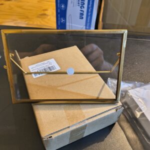166 Gold 6x8 Tabletop Picture Frame